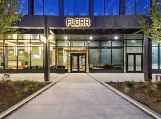 1112 W Carroll Ave #2708, Chicago, IL 60607