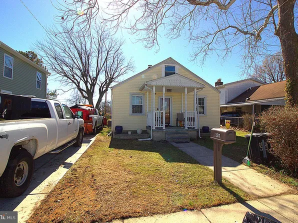 2517 McComas Ave, Dundalk, MD 21222
