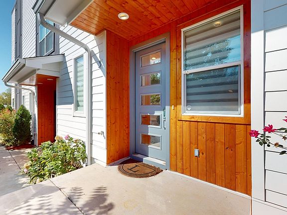 2nd image of 805 Cherokee Ave #3