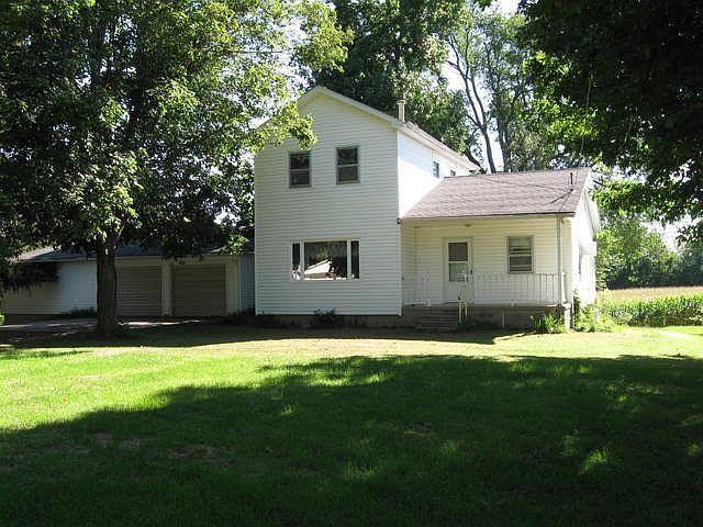 1st image of 915 S 11th St