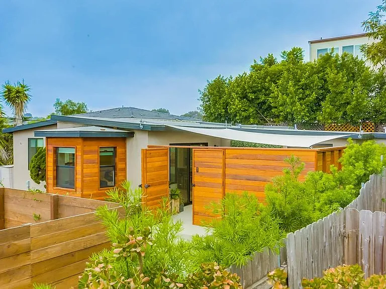 840 Hernandez St #B — Photo 14