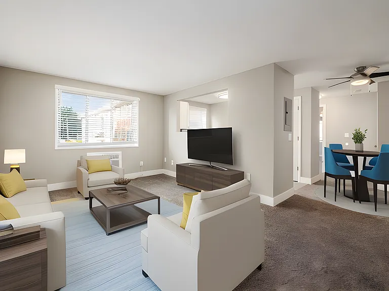 Columbus Park Apartments — Photo 4