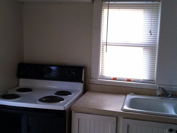1086 N Fork Kitchen 2_04022015