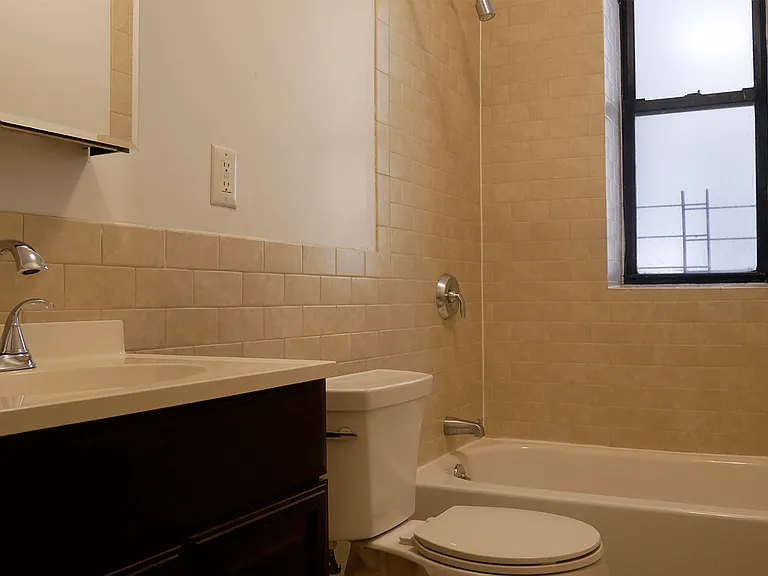 701 W 180th St #36 — Photo 4