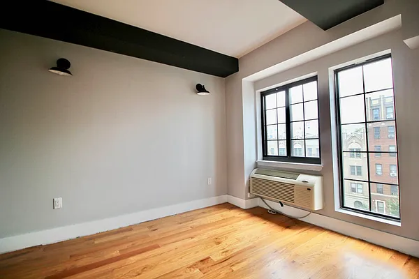 Rented by MADEHOME | media 30