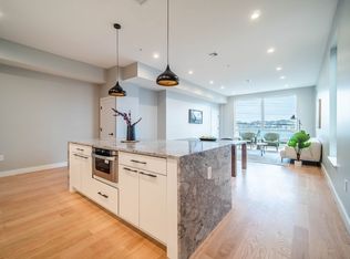 243 Condor St #U1, Boston, MA 02128