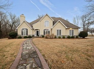 1335 Stoneledge Ln, Neosho, MO 64850