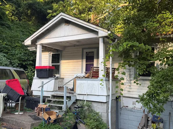 128 Valley Blvd, Wheeling, WV 26003