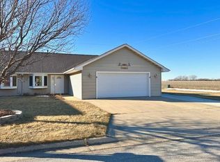 814 Holierud St, Lyle, MN 55953