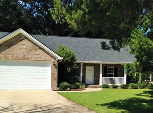 310 S Poplar St, Pembroke, GA 31321