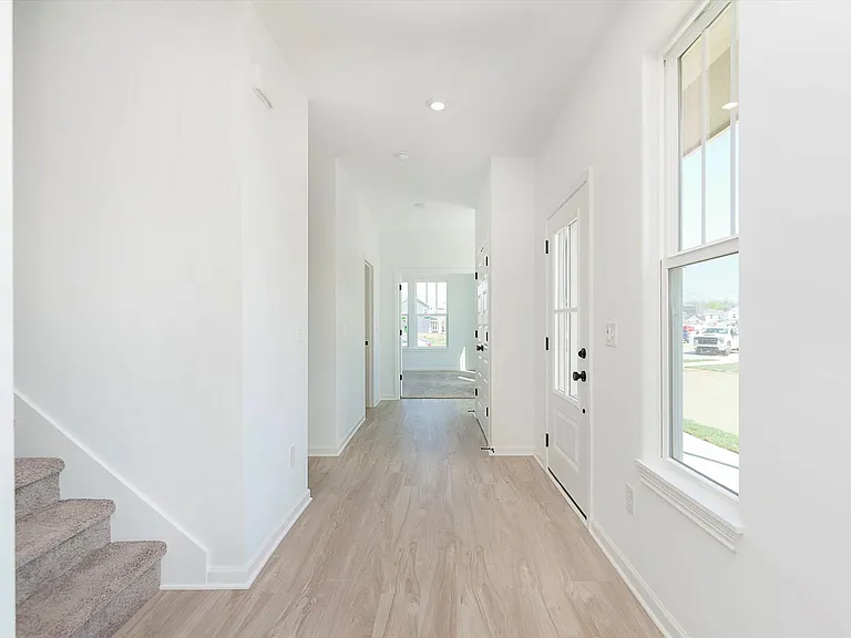 15905 Tharp Woods Dr — Photo 3