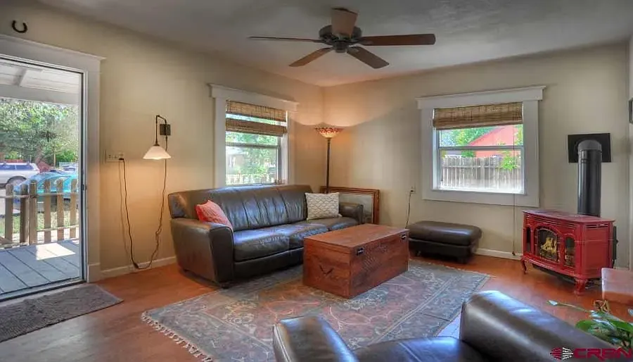 2 bed, 900 sqft, $2,800 — Photo 3