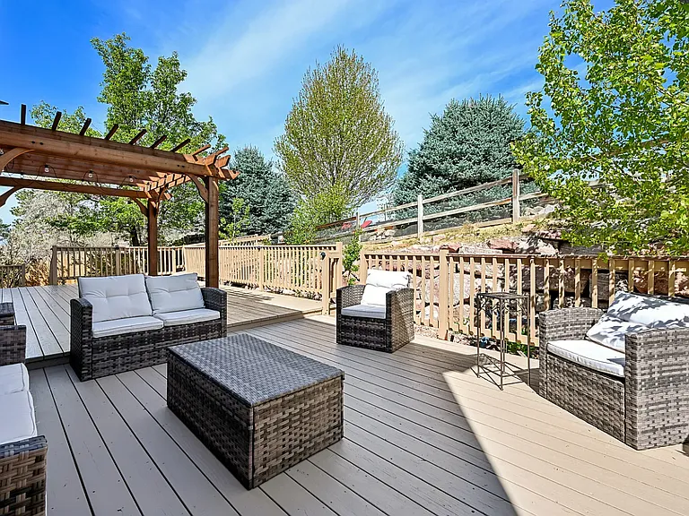 21665 Mount Elbert Pl — Photo 37