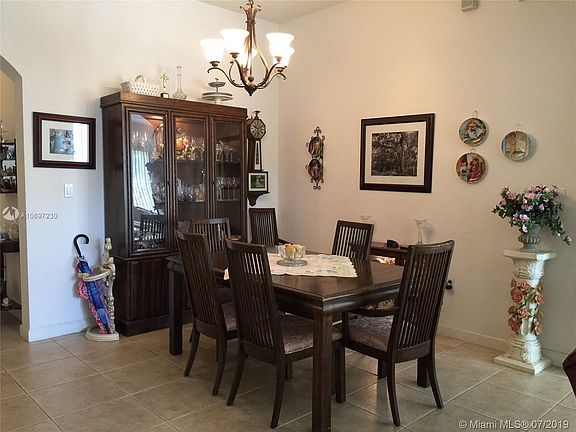 4th image of 22134 SW 88th Ct