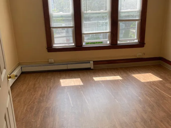 339 High St APT 2S, New Britain, CT 06051