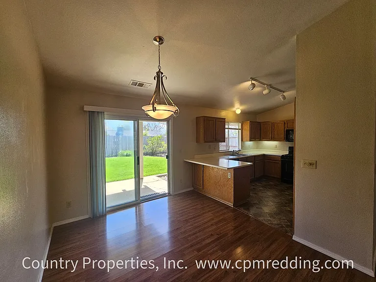 2907 Snow Fire Ct — Photo 11
