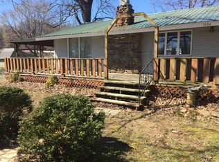 1004 Townsend St, Cassville, MO 65625