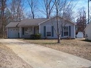 5903 Blue Oaks Ct, Charlotte, NC 28214