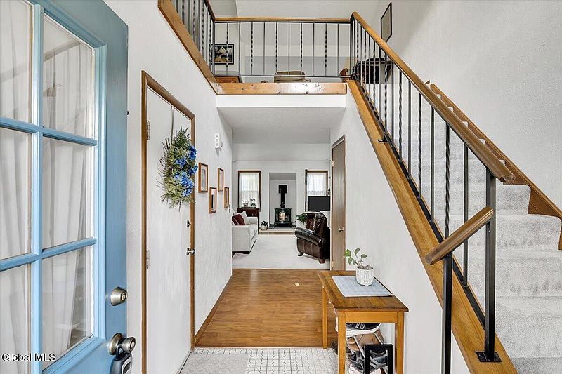 4th image of 544 Townwood Drive