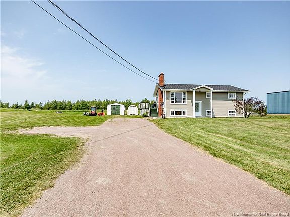 2nd image of 796 Royal Rd
