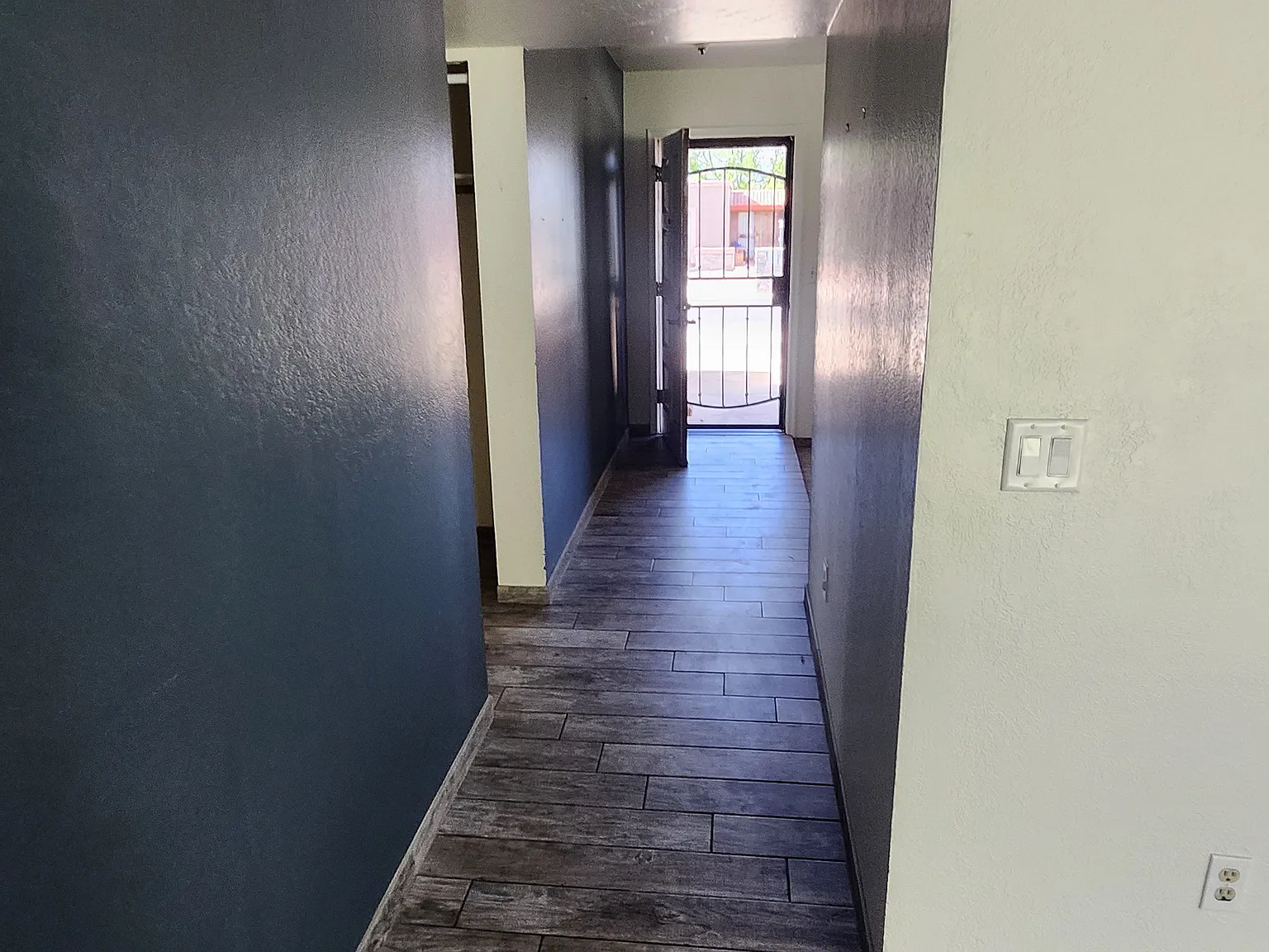 3 bed, 1630 sqft, $2,000 — Photo 4