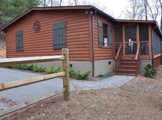 180 Fawn Ln, Purlear, NC 28665