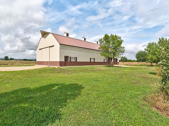 4th image of 10704 Hay Creek Ln