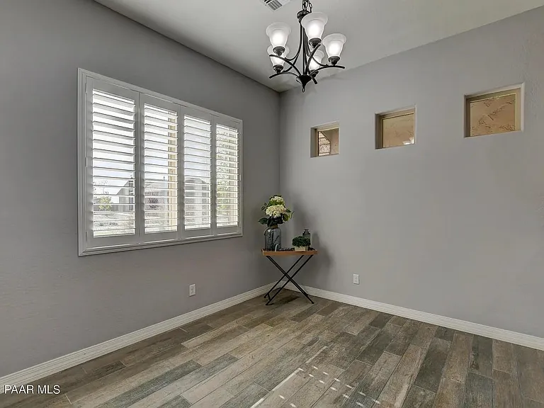 5524 N Foster Pl — Photo 15