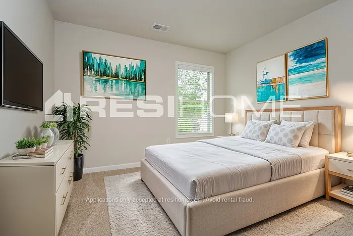 771 Porchlight Dr — Photo 9