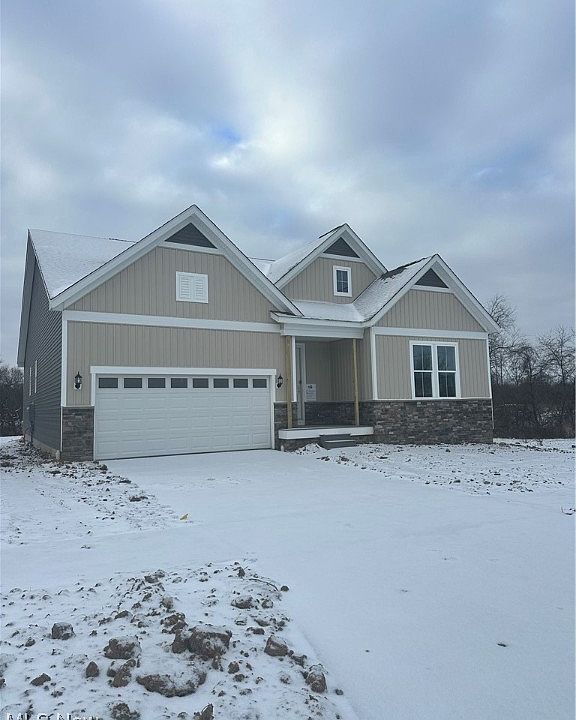 1st image of 3995 Crest View Dr