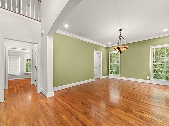 4th image of 5003 Bluff Run Dr