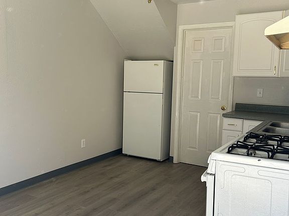 2nd image of 580 Skalkaho Hwy Unit A1