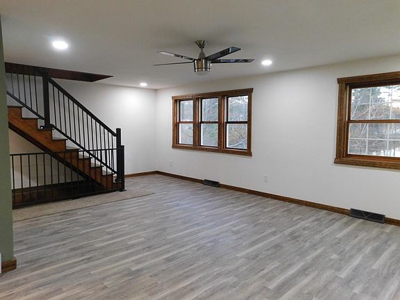 3rd image of 724 McKinley St #S