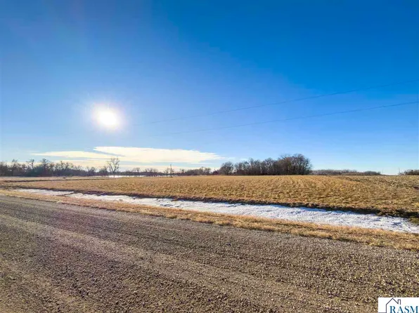 Tripp Ave, Fulda, MN 56131