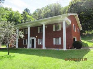 800 Seaton Ave, Greenup, KY 41144