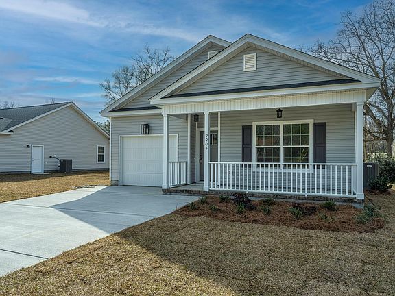 2nd image of 9005 Deerwood Dr