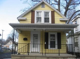 2257 S 10th St, Springfield, IL 62703