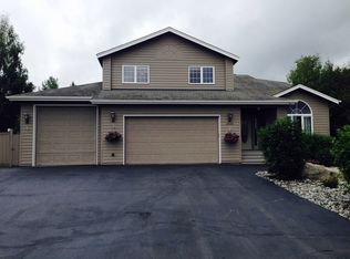 2940 Monarch Cir, Anchorage, AK 99516