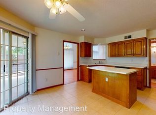 8520 Jean Parrish Ct NE, Albuquerque, NM 87122