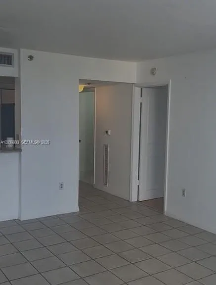540 Brickell Key Dr #918 — Photo 9