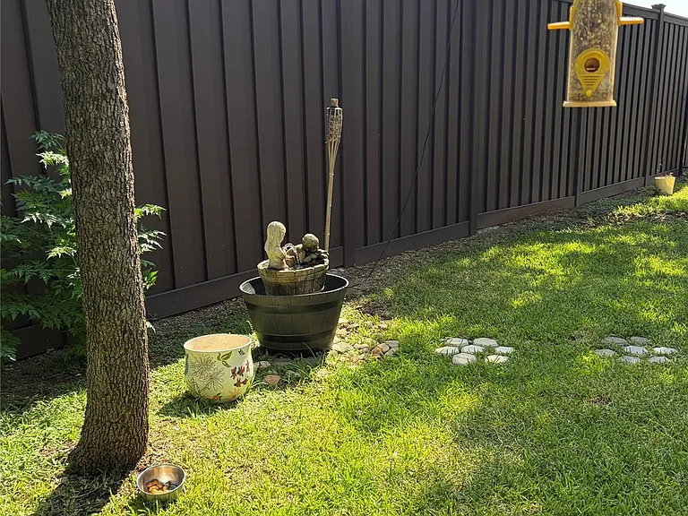 13804 Ashton Woods Cir — Photo 11