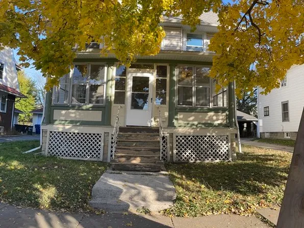 136 John St, Dekalb, IL 60115