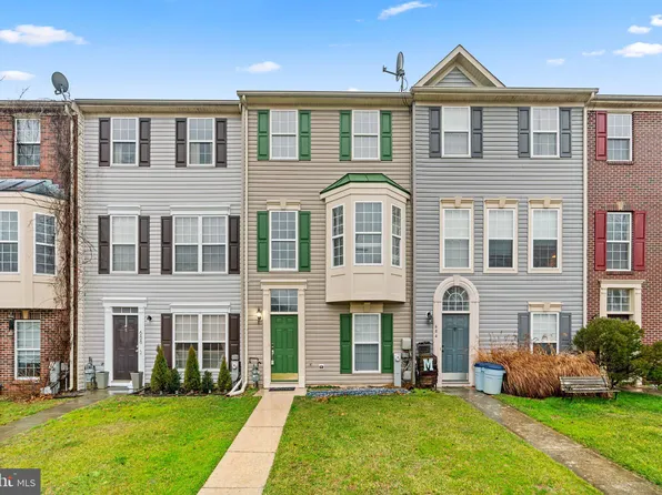 686 Luthardt Rd, Middle River, MD 21220