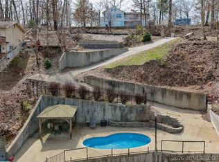 455 Four Winds Dr, Lake Ozark, MO 65049