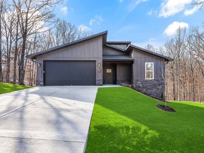 3 Celtic Dr, Bella Vista, AR, 72714