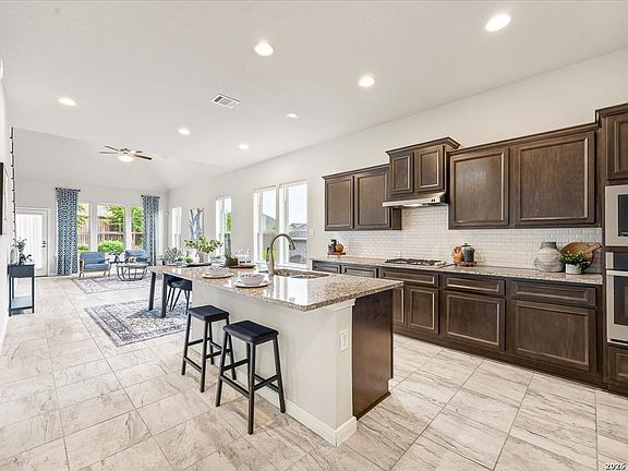 2nd image of 4125 Monteverde View