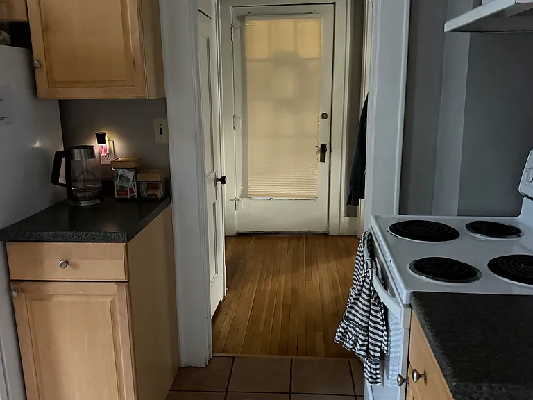 403 E Farnum Ave #1 — Photo 14