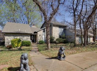 2112 Bent Twig Cir, Edmond, OK 73013