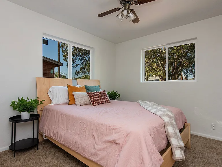3526 N Santa Rita Ave — Photo 16