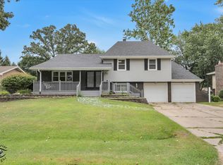 1400 Brandywine Rd, Crown Point, IN 46307
